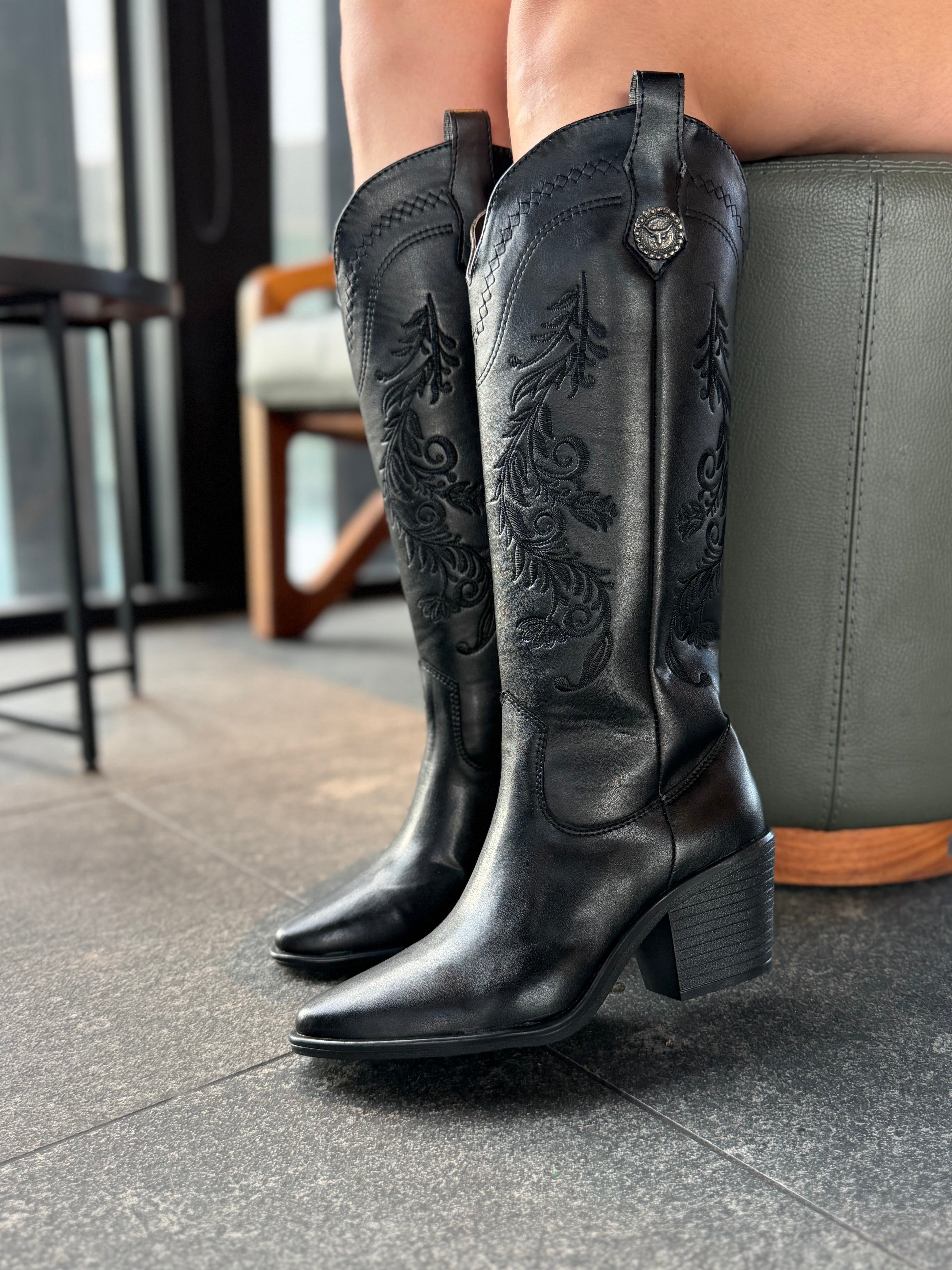 1033A bota de tubo alto, bordada con flores tacón, 6 cm 