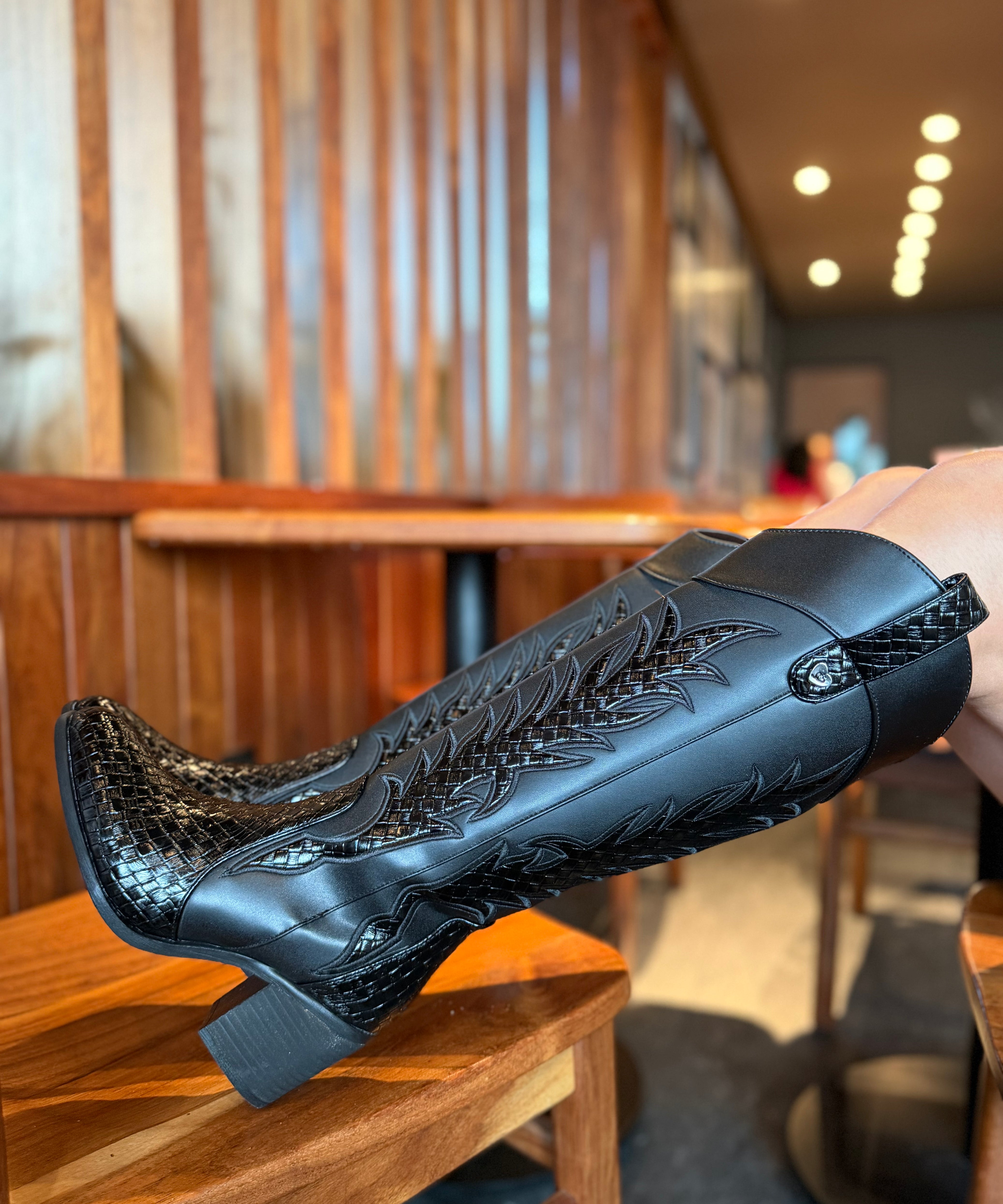 1996A Bota de tubo alto estilo vaquero