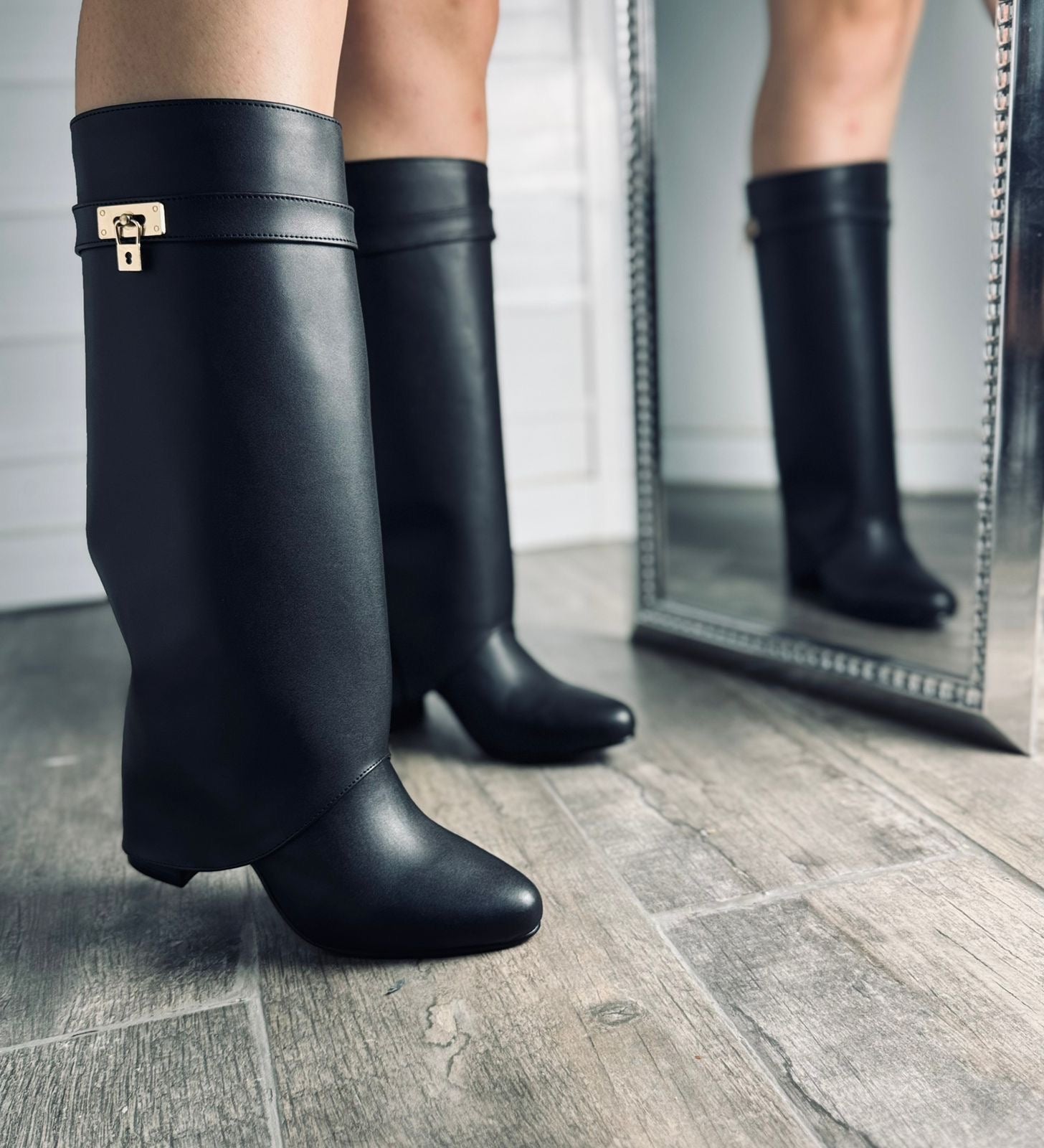 722 BOTA NEGRA