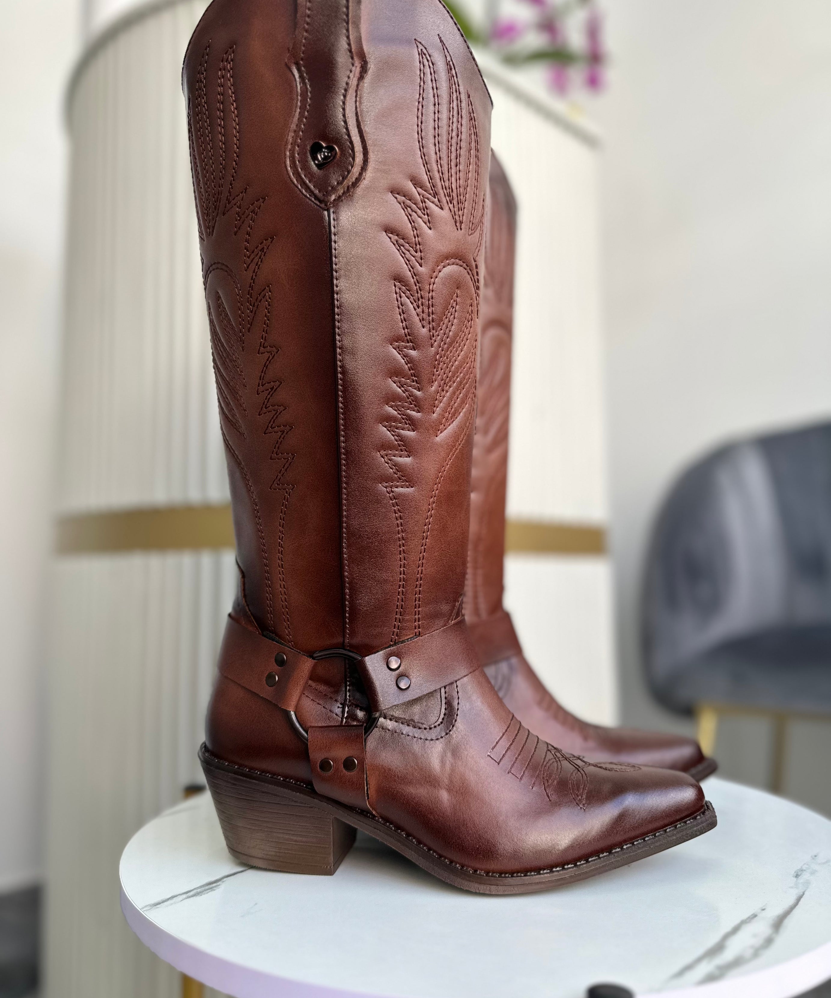 2023A Vaquera con Arnés tacón cómodo 6 cm de altura