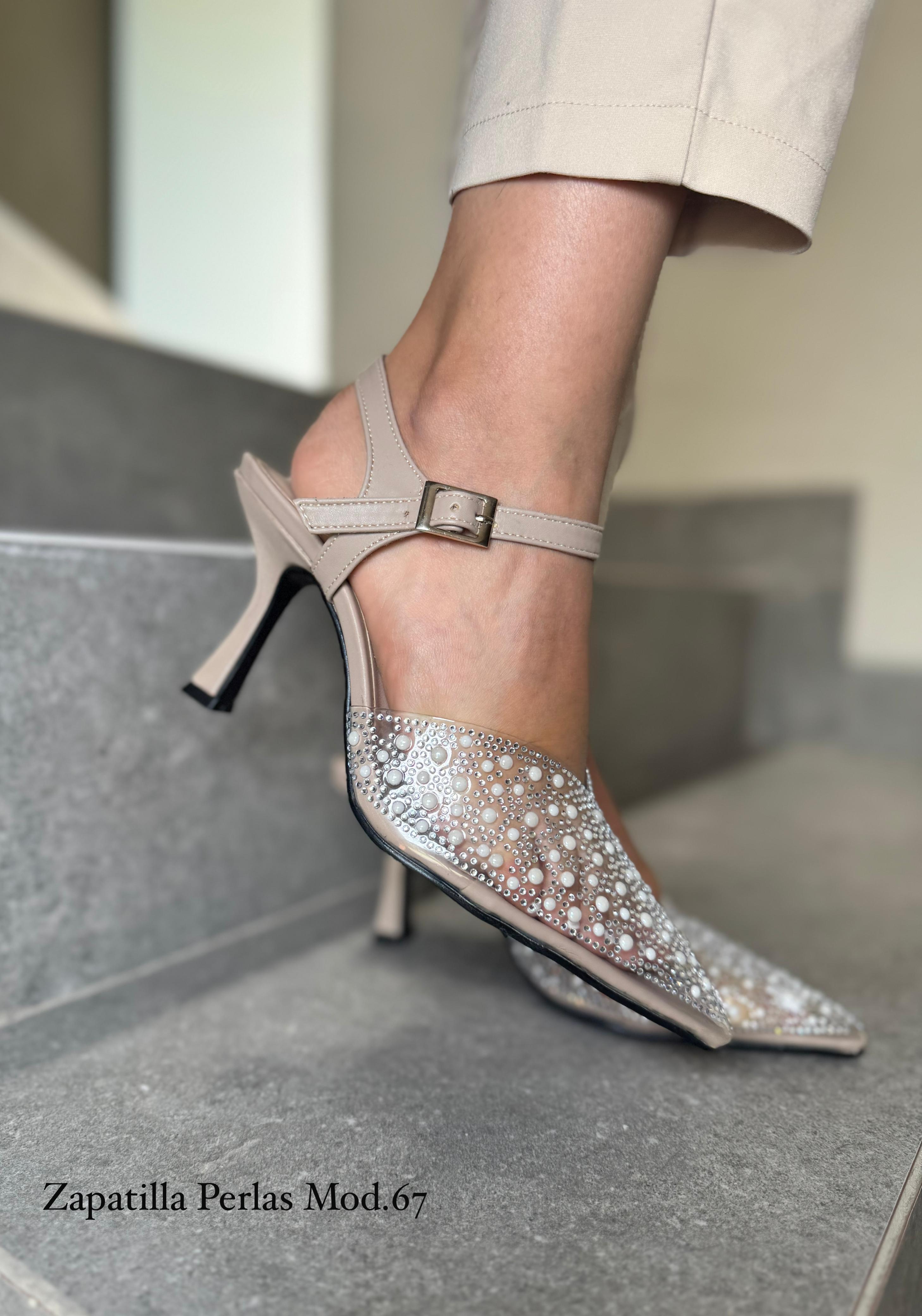 67 ZAPATILLA PERLAS NUDE